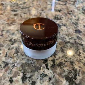 Charlotte Tilbury Eyes to Mesmerise Cream Shadow